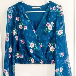 Mi Ami Cropped Dark Green Floral Blouse Sz XS